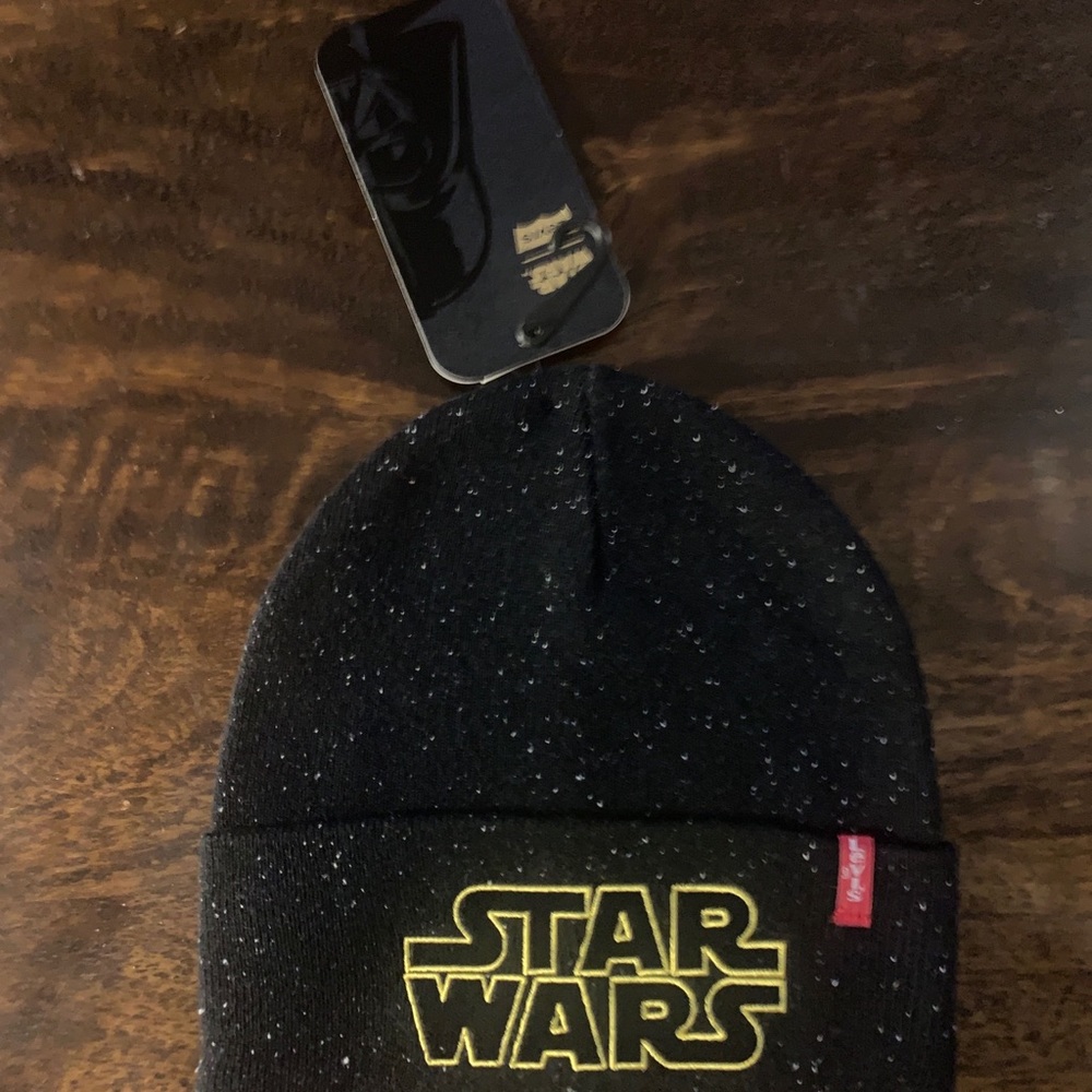 Levi’s Star Wars toque brand new with tags black in colour